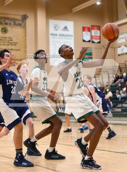 Thumbnail 2 in Linfield Christian @ Murrieta Mesa photogallery.