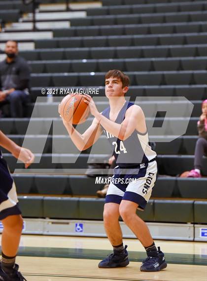 Thumbnail 2 in Linfield Christian @ Murrieta Mesa photogallery.