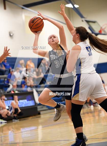 Thumbnail 2 in Soddy Daisy vs Bledsoe County (Battle At The Creek) photogallery.