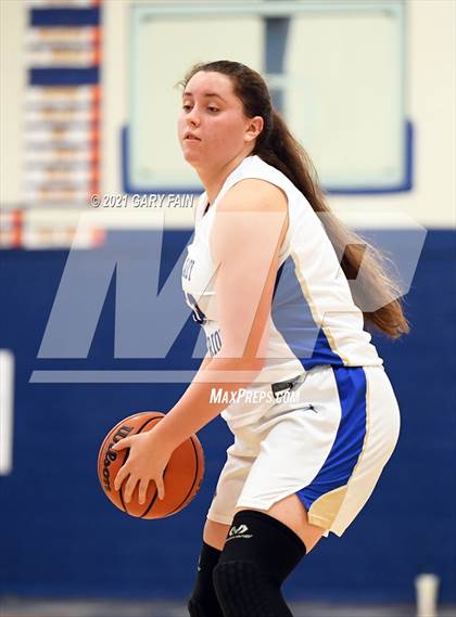 Thumbnail 1 in Soddy Daisy vs Bledsoe County (Battle At The Creek) photogallery.