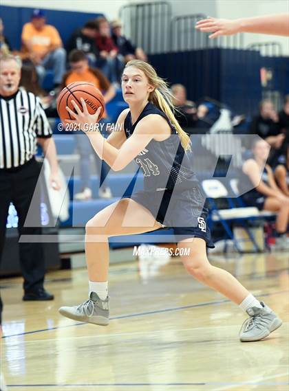 Thumbnail 2 in Soddy Daisy vs Bledsoe County (Battle At The Creek) photogallery.