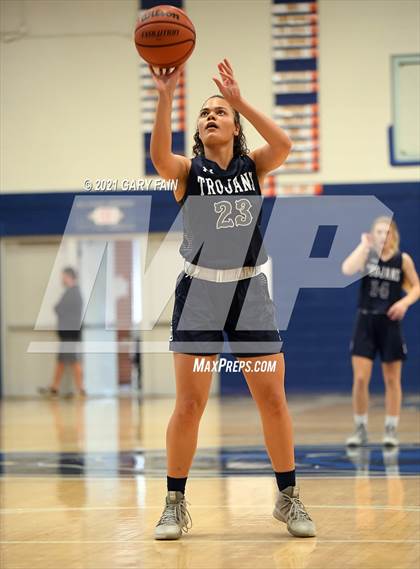 Thumbnail 3 in Soddy Daisy vs Bledsoe County (Battle At The Creek) photogallery.