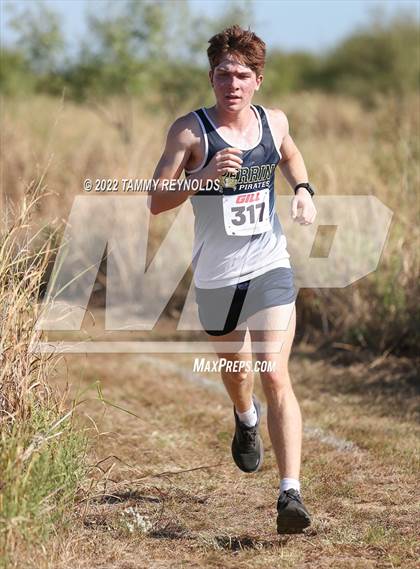 Thumbnail 1 in UIL District 21 1A Cross Country Championship photogallery.
