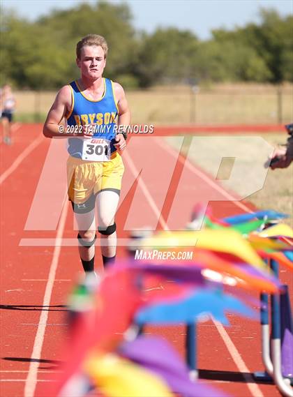 Thumbnail 3 in UIL District 21 1A Cross Country Championship photogallery.