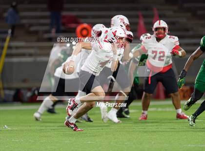 Thumbnail 3 in Bellaire @ Cypress Falls (UIL Football 6A D1 Region III Bi-District) photogallery.