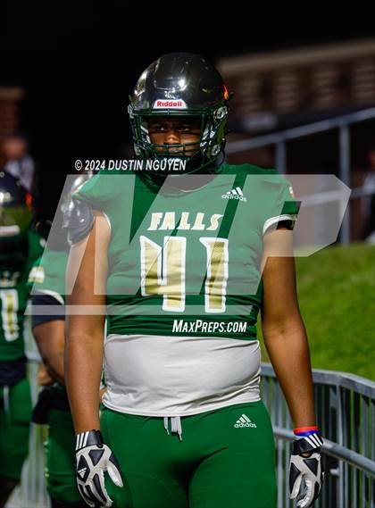 Thumbnail 1 in Bellaire @ Cypress Falls (UIL Football 6A D1 Region III Bi-District) photogallery.
