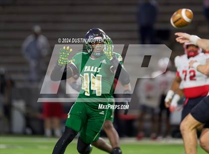 Thumbnail 1 in Bellaire @ Cypress Falls (UIL Football 6A D1 Region III Bi-District) photogallery.