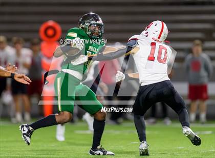 Thumbnail 3 in Bellaire @ Cypress Falls (UIL Football 6A D1 Region III Bi-District) photogallery.