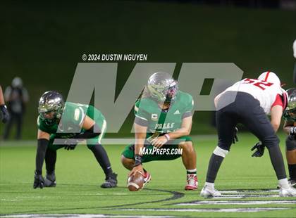 Thumbnail 2 in Bellaire @ Cypress Falls (UIL Football 6A D1 Region III Bi-District) photogallery.