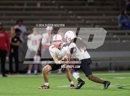 Thumbnail 2 in Bellaire @ Cypress Falls (UIL Football 6A D1 Region III Bi-District) photogallery.
