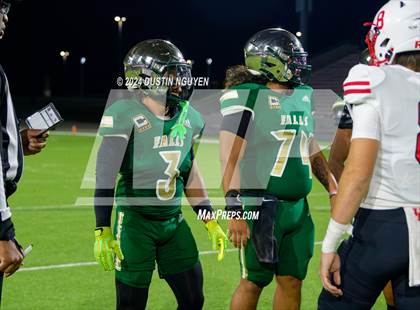 Thumbnail 1 in Bellaire @ Cypress Falls (UIL Football 6A D1 Region III Bi-District) photogallery.