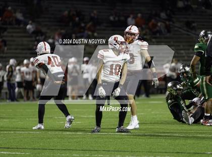 Thumbnail 3 in Bellaire @ Cypress Falls (UIL Football 6A D1 Region III Bi-District) photogallery.