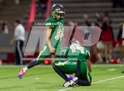 Thumbnail 1 in Bellaire @ Cypress Falls (UIL Football 6A D1 Region III Bi-District) photogallery.