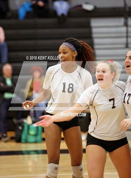 Thumbnail 1 in Bloomfield Hills vs Troy (MHSAA District Semifinal) photogallery.