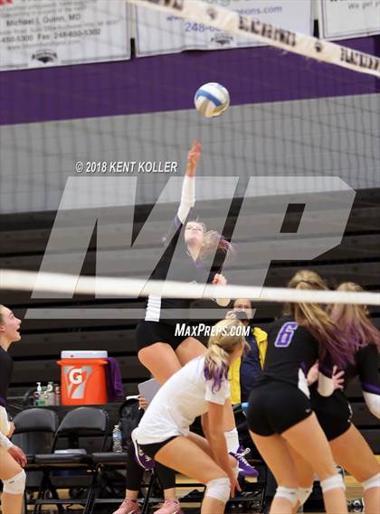 Thumbnail 2 in Bloomfield Hills vs Troy (MHSAA District Semifinal) photogallery.