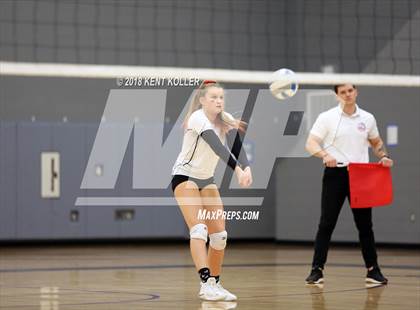 Thumbnail 1 in Bloomfield Hills vs Troy (MHSAA District Semifinal) photogallery.