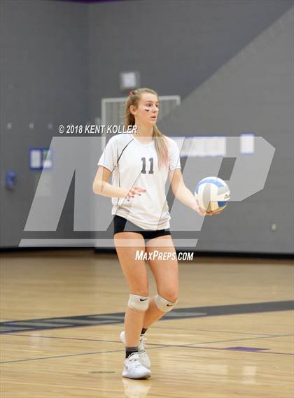 Thumbnail 1 in Bloomfield Hills vs Troy (MHSAA District Semifinal) photogallery.