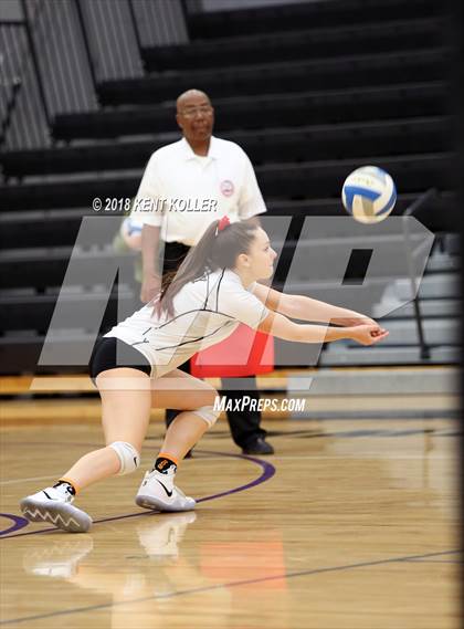 Thumbnail 1 in Bloomfield Hills vs Troy (MHSAA District Semifinal) photogallery.