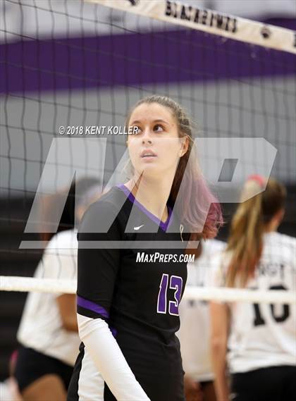 Thumbnail 1 in Bloomfield Hills vs Troy (MHSAA District Semifinal) photogallery.