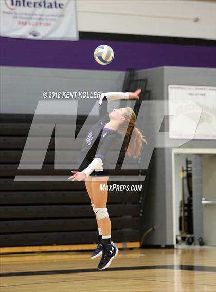 Thumbnail 1 in Bloomfield Hills vs Troy (MHSAA District Semifinal) photogallery.