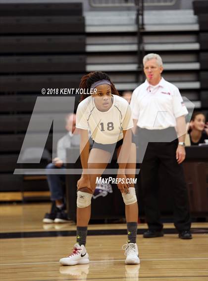 Thumbnail 1 in Bloomfield Hills vs Troy (MHSAA District Semifinal) photogallery.