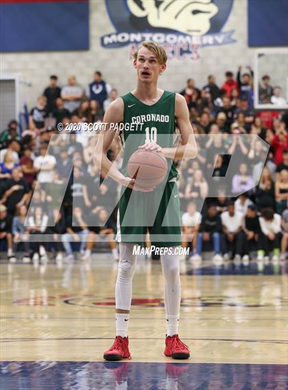 Thumbnail 2 in Coronado vs. San Ysidro (CIF SDS D3 Championship) photogallery.