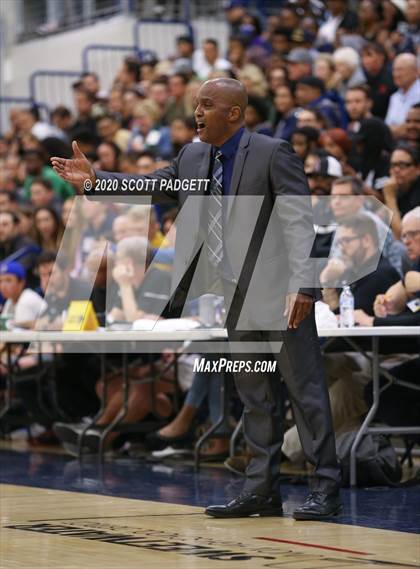 Thumbnail 3 in Coronado vs. San Ysidro (CIF SDS D3 Championship) photogallery.