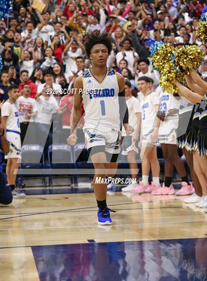 Thumbnail 1 in Coronado vs. San Ysidro (CIF SDS D3 Championship) photogallery.