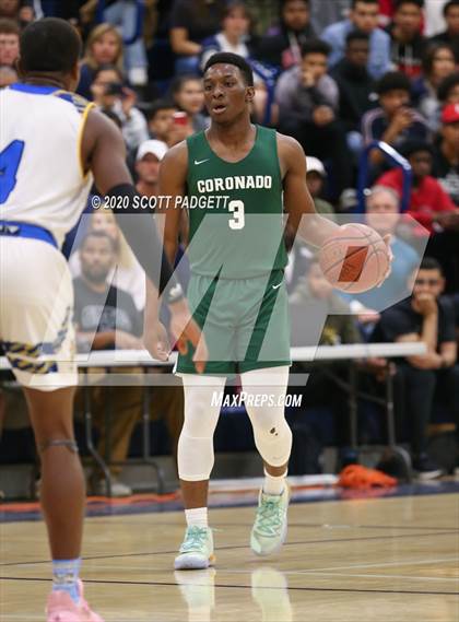 Thumbnail 2 in Coronado vs. San Ysidro (CIF SDS D3 Championship) photogallery.