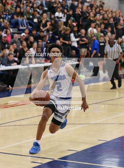 Thumbnail 3 in Coronado vs. San Ysidro (CIF SDS D3 Championship) photogallery.
