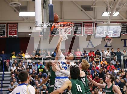 Thumbnail 2 in Coronado vs. San Ysidro (CIF SDS D3 Championship) photogallery.
