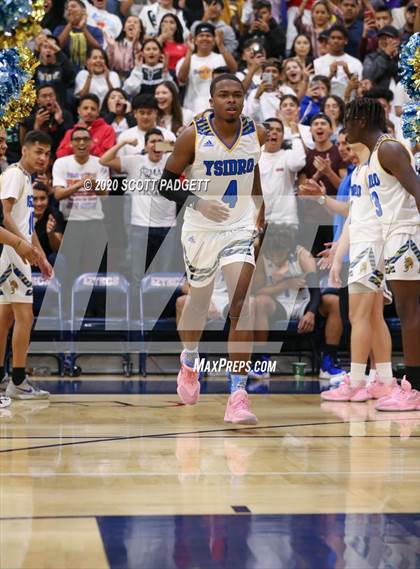 Thumbnail 2 in Coronado vs. San Ysidro (CIF SDS D3 Championship) photogallery.