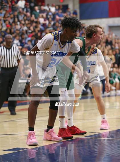Thumbnail 1 in Coronado vs. San Ysidro (CIF SDS D3 Championship) photogallery.