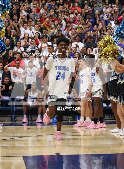 Thumbnail 3 in Coronado vs. San Ysidro (CIF SDS D3 Championship) photogallery.