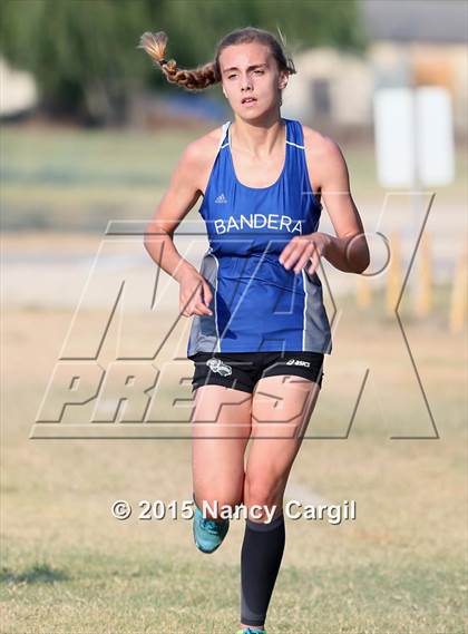Thumbnail 2 in Uvalde Invitational photogallery.