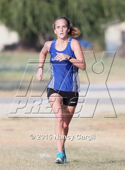 Thumbnail 1 in Uvalde Invitational photogallery.