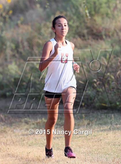 Thumbnail 2 in Uvalde Invitational photogallery.