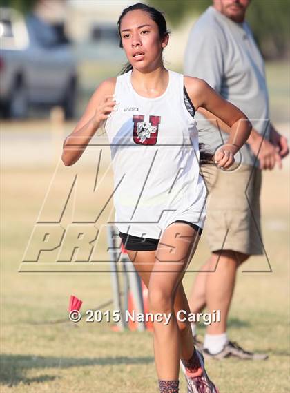 Thumbnail 2 in Uvalde Invitational photogallery.