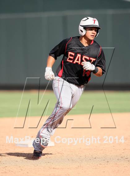 Thumbnail 2 in George Ranch vs. Victoria East (UIL 4A Semifinal) photogallery.