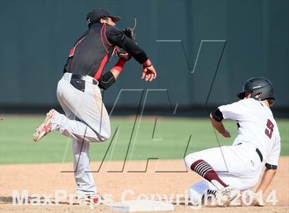 Thumbnail 3 in George Ranch vs. Victoria East (UIL 4A Semifinal) photogallery.