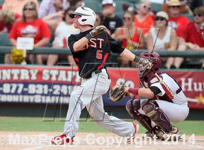 Thumbnail 3 in George Ranch vs. Victoria East (UIL 4A Semifinal) photogallery.