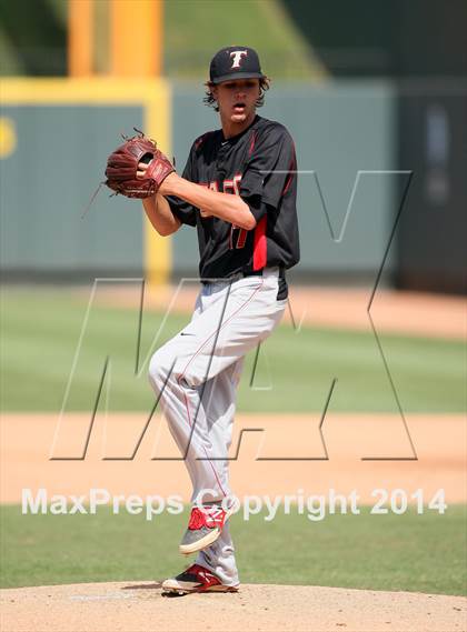 Thumbnail 1 in George Ranch vs. Victoria East (UIL 4A Semifinal) photogallery.