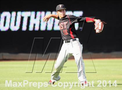 Thumbnail 1 in George Ranch vs. Victoria East (UIL 4A Semifinal) photogallery.