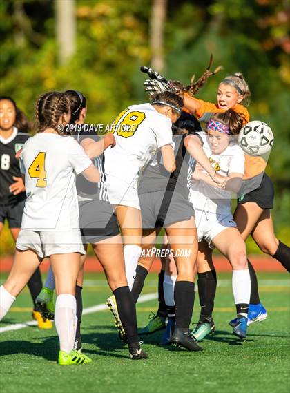 Thumbnail 2 in Bishop Fenwick @ Austin Prep photogallery.