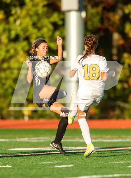 Thumbnail 3 in Bishop Fenwick @ Austin Prep photogallery.