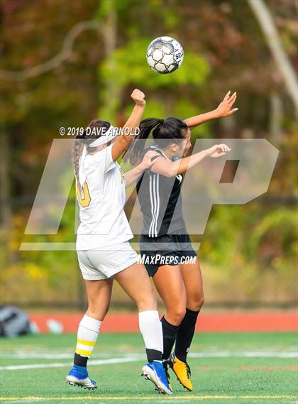 Thumbnail 3 in Bishop Fenwick @ Austin Prep photogallery.