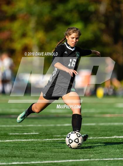 Thumbnail 3 in Bishop Fenwick @ Austin Prep photogallery.