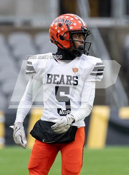 Thumbnail 2 in Fort Cherry vs. Clairton (PIAA 1A Quarterfinal) photogallery.