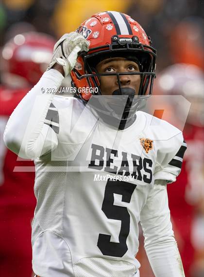 Thumbnail 3 in Fort Cherry vs. Clairton (PIAA 1A Quarterfinal) photogallery.