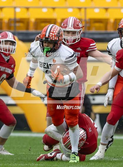 Thumbnail 1 in Fort Cherry vs. Clairton (PIAA 1A Quarterfinal) photogallery.